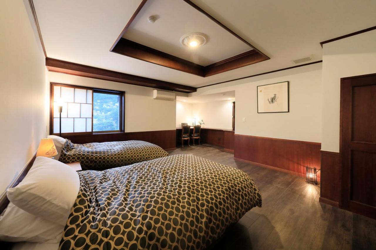 Hotel Yugawara Fuga Zewnętrze zdjęcie
